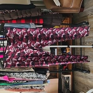 Camo Leggings Sz XL
